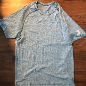 SoulCycle Mens Lululemon shirt